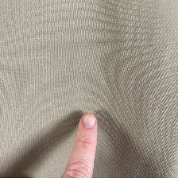 Lululemon ABC Pant Classic Fit Beige Artifact Size 36 x 34 with FLAWS - Picture 11 of 15